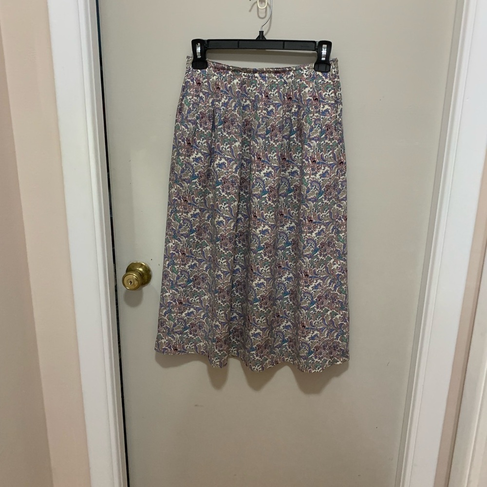 Vintage Talbots Paisley Pink and Gray Pleated Midi Skirt with pockets